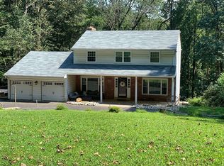 23 Grist Mill Rd, Glen Mills, PA 19342