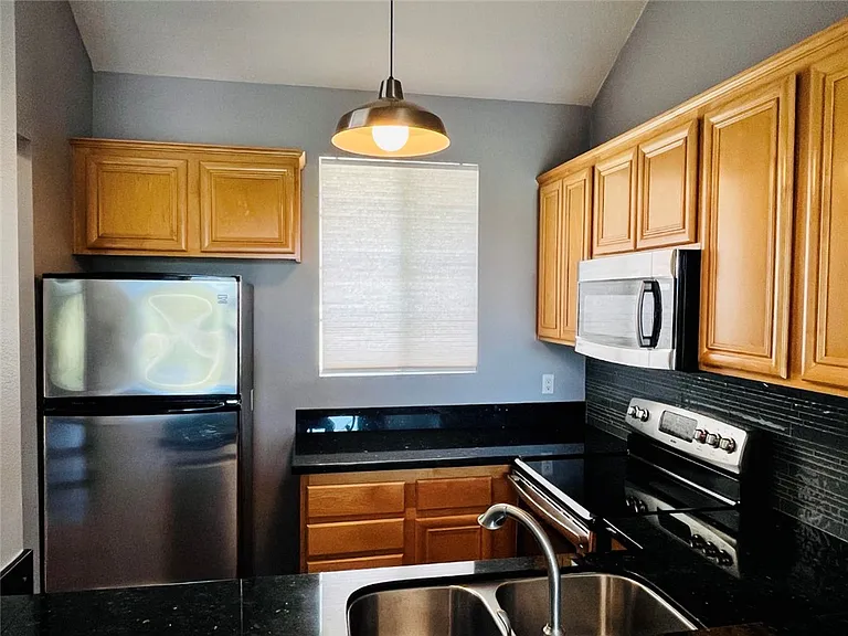 20191 Cape Coral Ln #3-314 — Photo 2