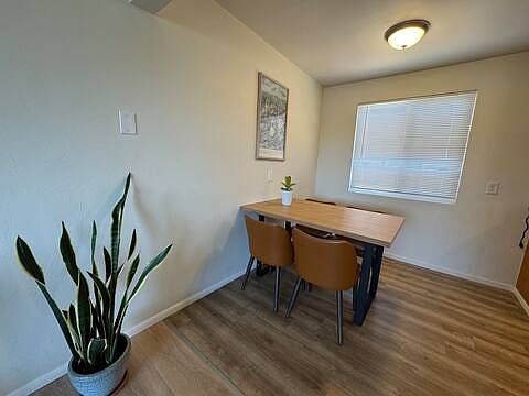 5th image of 255 Dunes St #5