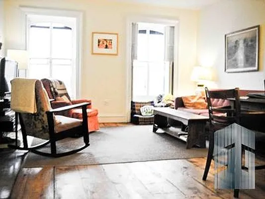 Rented by Skyline Group Real Estate | media 20