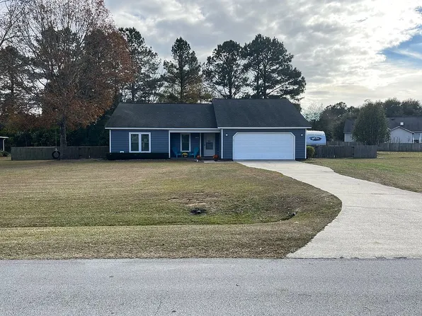 4915 Woodbrook Dr, New Bern, NC 28562