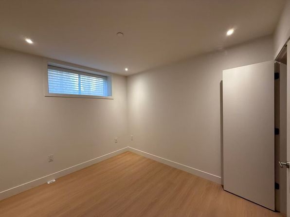 2 bedroom rental in Vancouver — photo 9