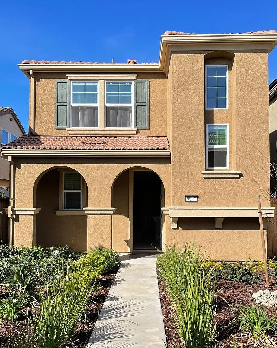9907 Del Surf Ln photo 1