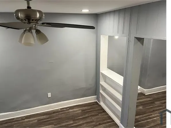 827 E Locust Ave, Philadelphia, PA 19138