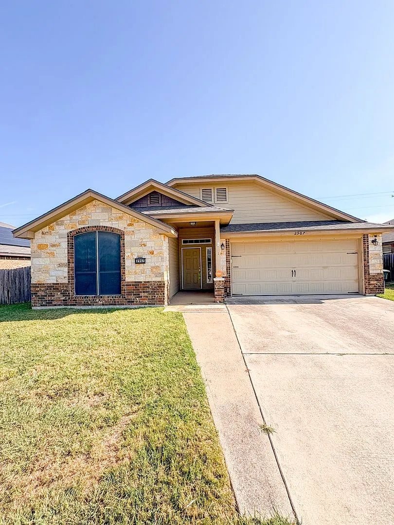 3 Bed/2 Bath Home For Rent in Killeen, TX! — Photo 1
