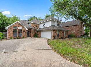 3204 W Valley Cir, McKinney, TX 75071