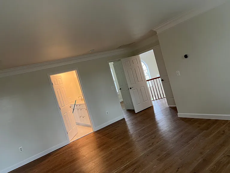 402 Sawgrass Dr — Photo 5