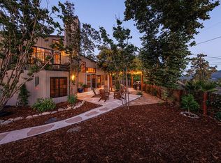 22901 Portage Circle Dr, Topanga, CA 90290