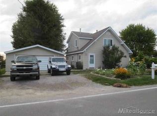 8984 Anchor Bay Dr, Algonac, MI