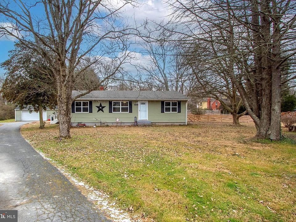 1st image of 24775 Langford Rd