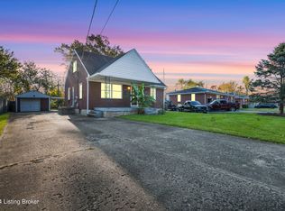 11407 Flowervale Ln, Louisville, KY