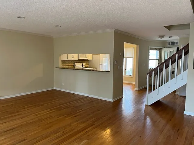 357 Kildeer Ln #357 — Photo 4