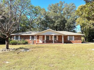 530 E Country Club Dr, Williston, FL 32696