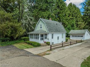 7435 Brookside St, Louisville, OH 44641