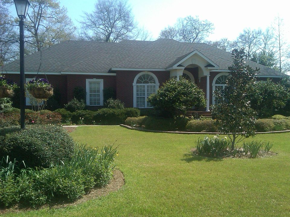 2nd image of 107 Cambridge Dr