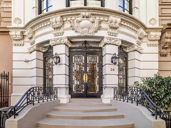 24 East 82nd Street 1A image 11 of 11