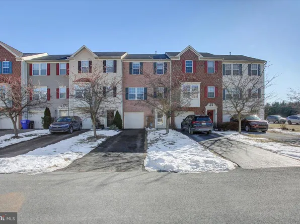 12456 Jackson Ave, Waynesboro, PA 17268