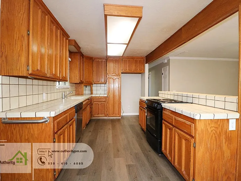 155 Mary Ln — Photo 15