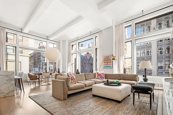 Sold by Compass | media 1