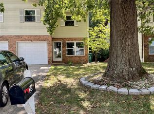 26 Clinton Hill Dr, Swansea, IL 62226