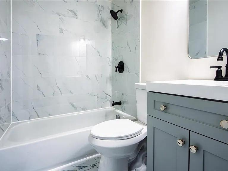 8523 Pioneer Dr — Photo 13