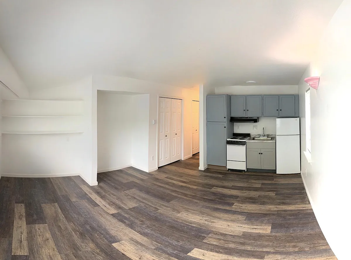 Building Photo - Canyon Place Apartments