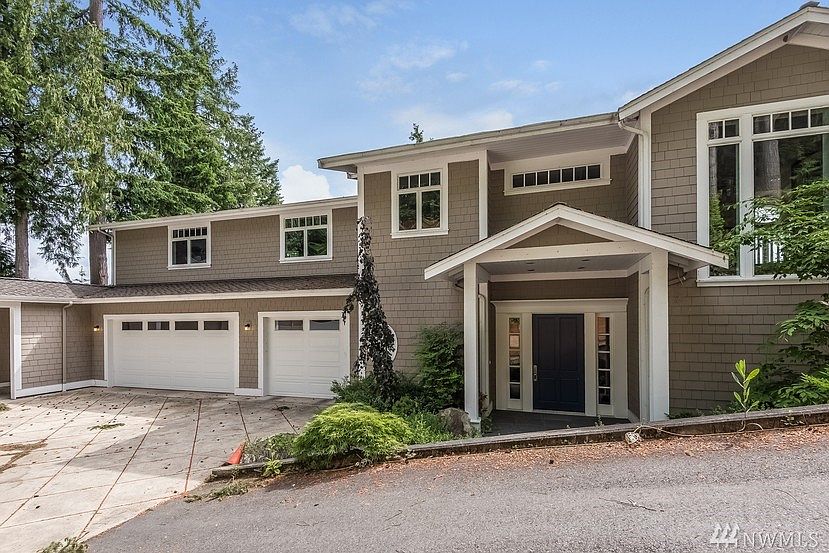 1st image of 2222 W Lake Sammamish Pkwy NE