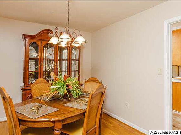 4th image of 507 Hermitagewood Dr NW