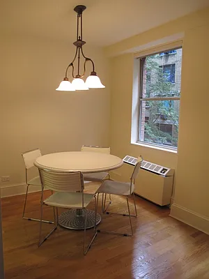 Sold by Aidonis Realty | media 8