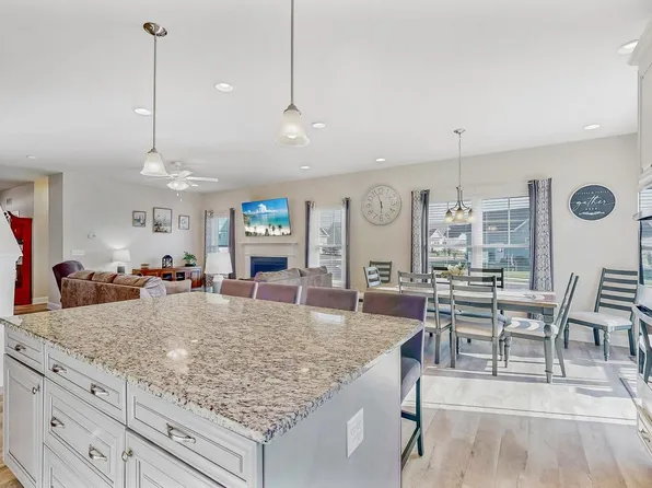 594 Horse Trail Ln, Felton, DE 19943