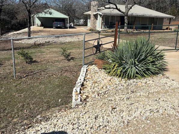95 County Road 142, Whitesboro, TX 76273