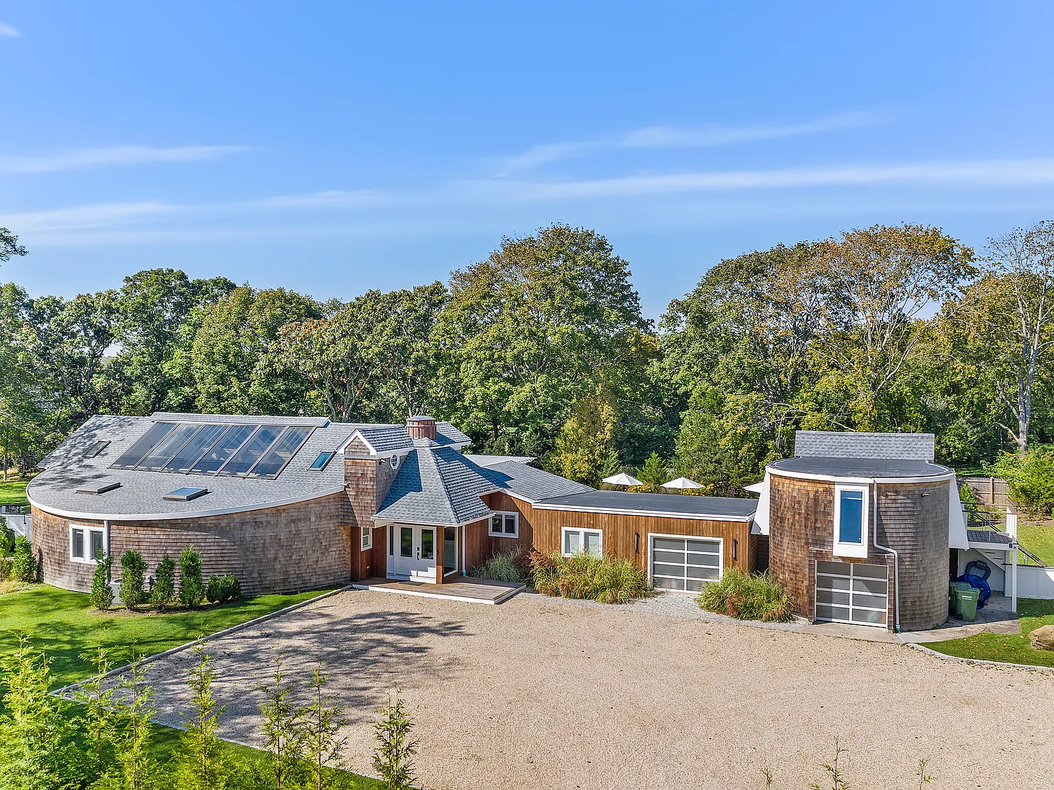 East Quogue Estate | Indoor & Outdoor Pool, Hot Tub, 1 Acre — Photo 4