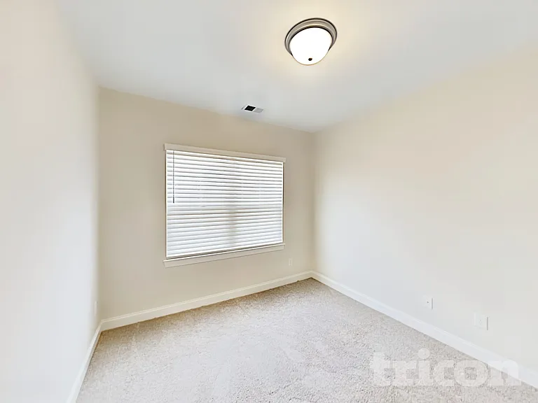 543 Faye Aly — Photo 12