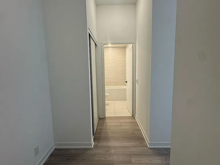 1182 King St W #224 — Photo 24