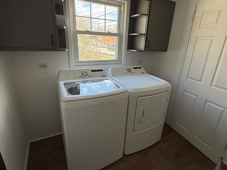 635 Roseland Ave — Photo 8