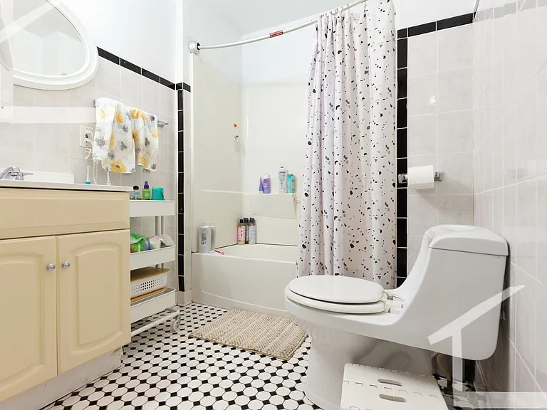 312 Saint Paul St #5 — Photo 6