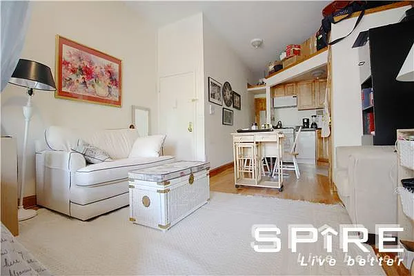 Rented by Spire Group | media 11