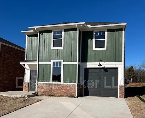 1008 Varenna Ln Photo 1