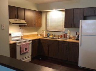 3080 8th St APT 2, Marion, IA 52302