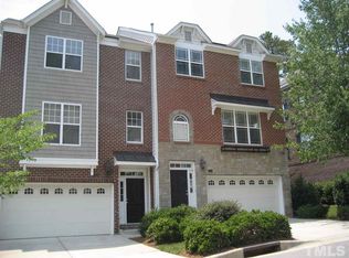 110 Cabernet Dr, Chapel Hill, NC 27516