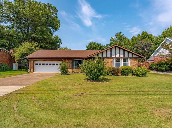 8388 Outer Lincoln Ave, Newburgh, IN 47630