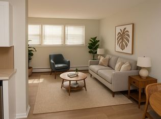 327 E Browning Rd #B3, Bellmawr, NJ 08031