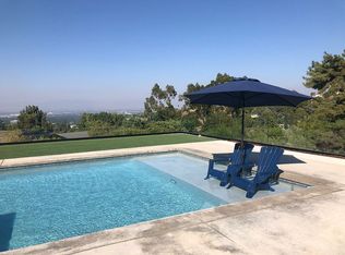 16813 Ivyside Pl, Encino, CA 91436