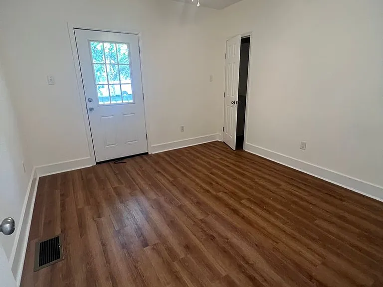 1531-1533 Lowerline St #1531 — Photo 12