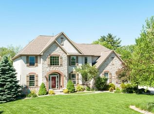 2638 Bayshore Ct, Lewis Center, OH 43035