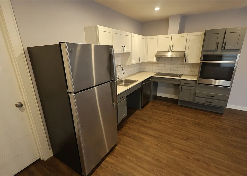 332 Talbot Ave #2