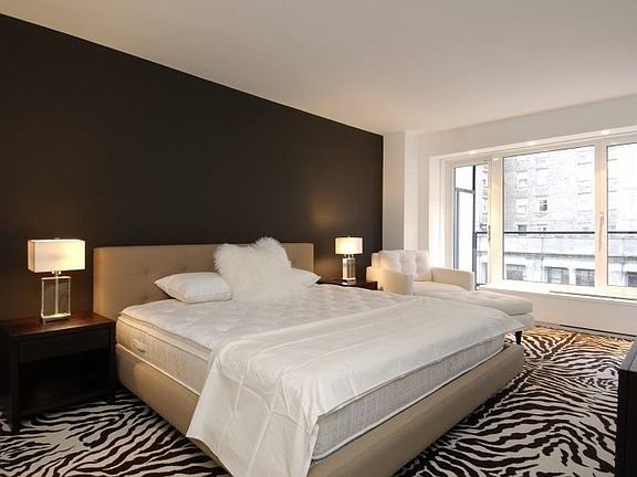 5th image of 200 Central Park S APT 20H