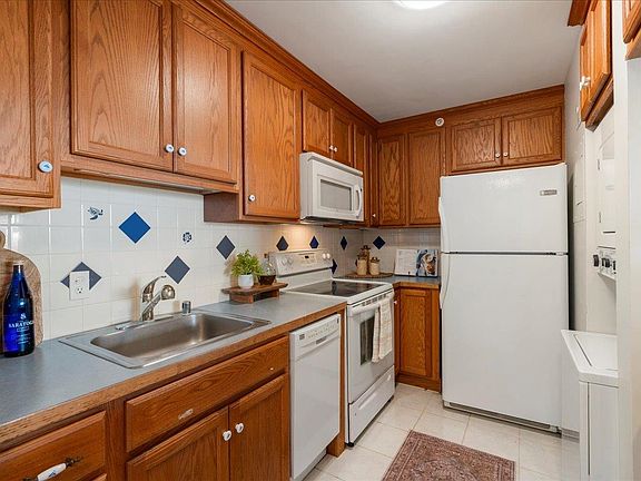 5th image of 4327 Lower Honoapiilani Rd APT 801