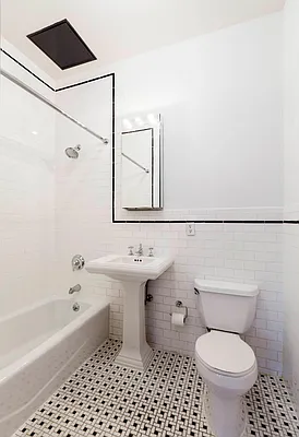 Rented by United American Land | media 15