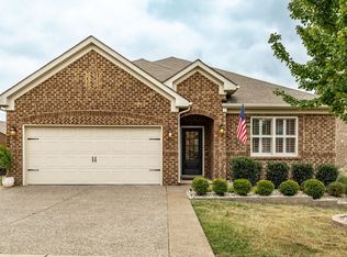 240 Preston Ln, Gallatin, TN 37066
